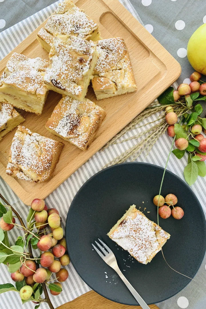 Apfelkuchen vom Blech ohne Zucker