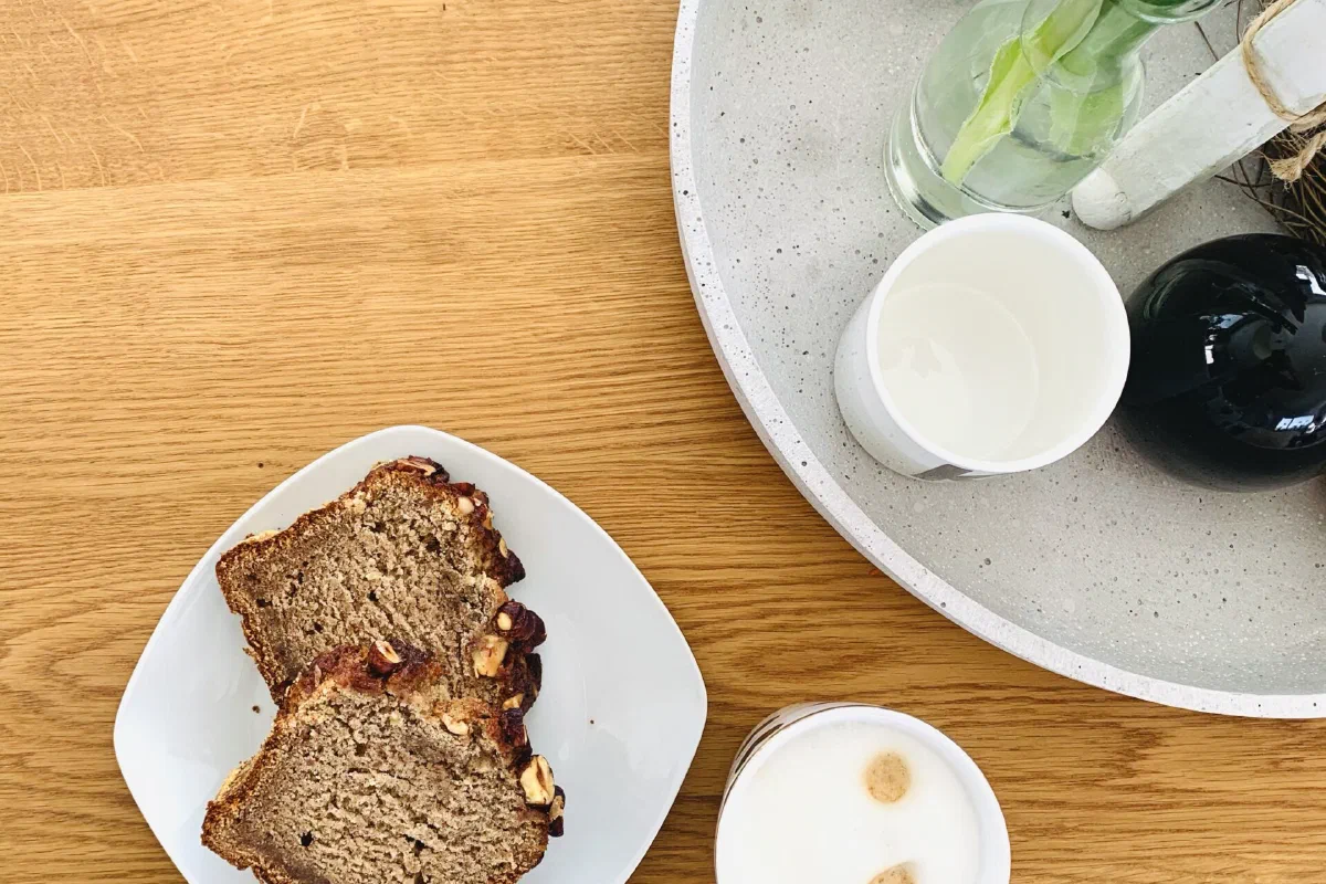 Bananen-Dattel-Kuchen