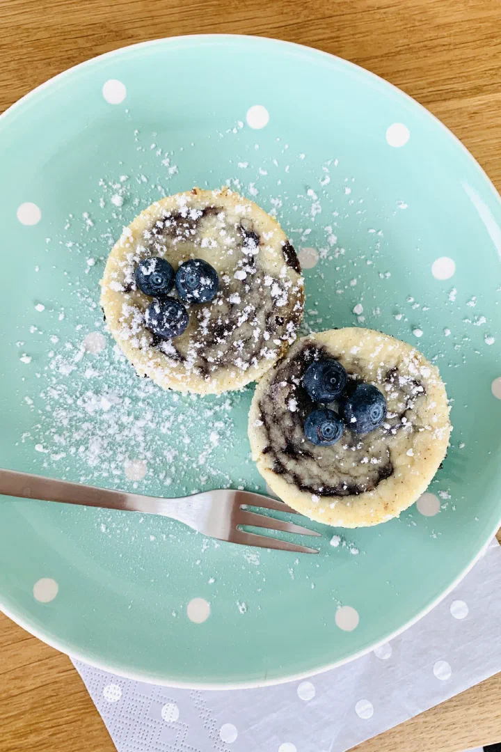 Chocolate Cheesecake Muffins