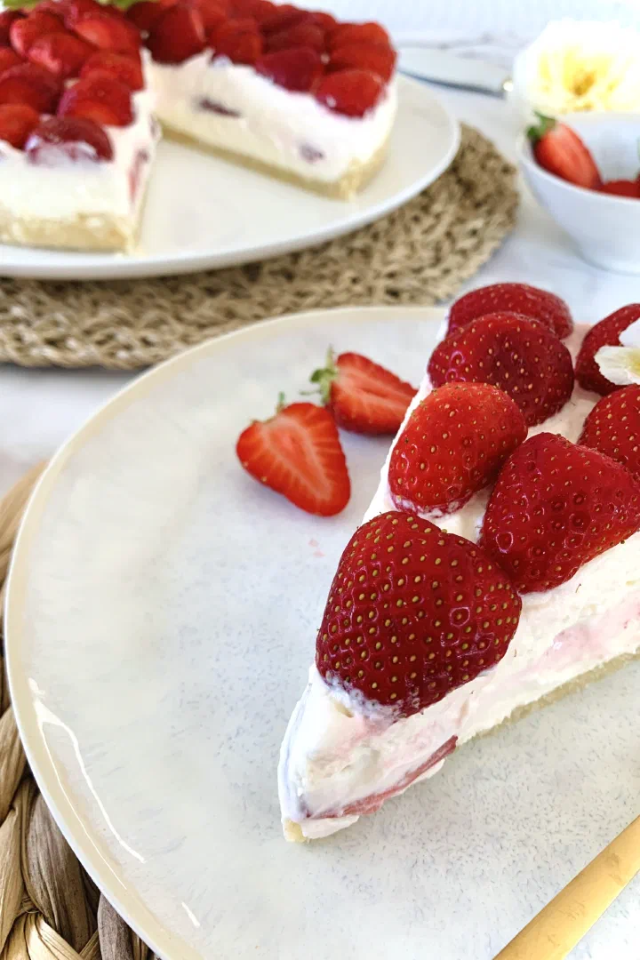 Cremiges Erdbeertörtchen ohne Zucker