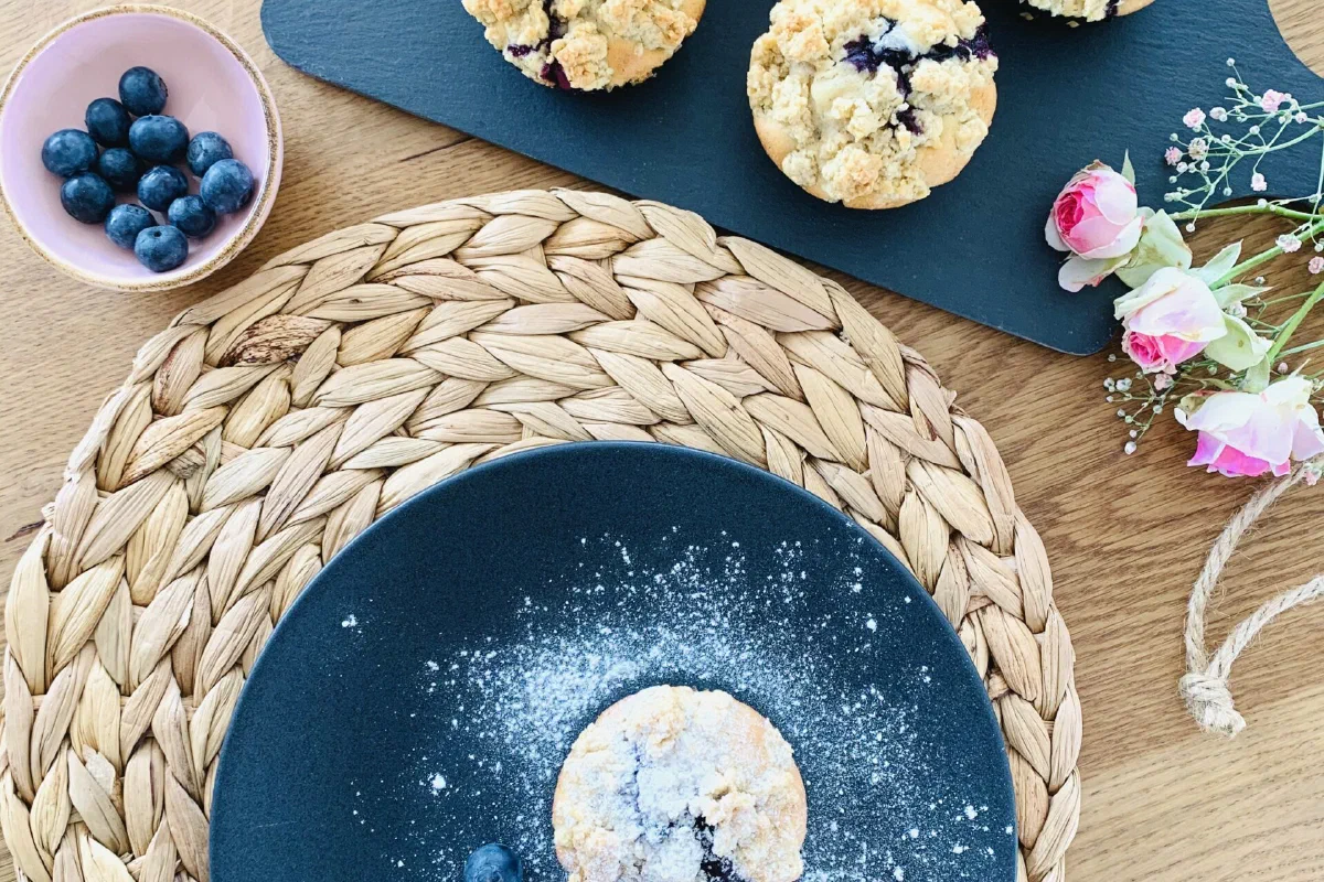 Heidelbeermuffins mit Streuseln ohne Zucker
