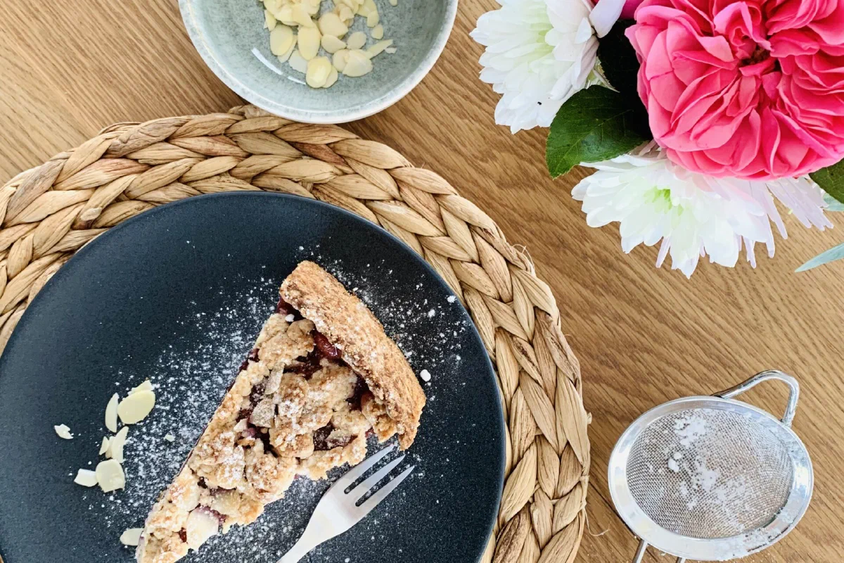 Kirschkuchen mit Streuseln ohne Zucker