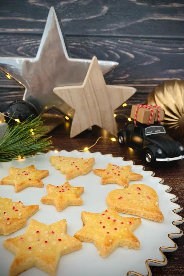 Omi’s zarte Butterplätzchen ohne Zucker