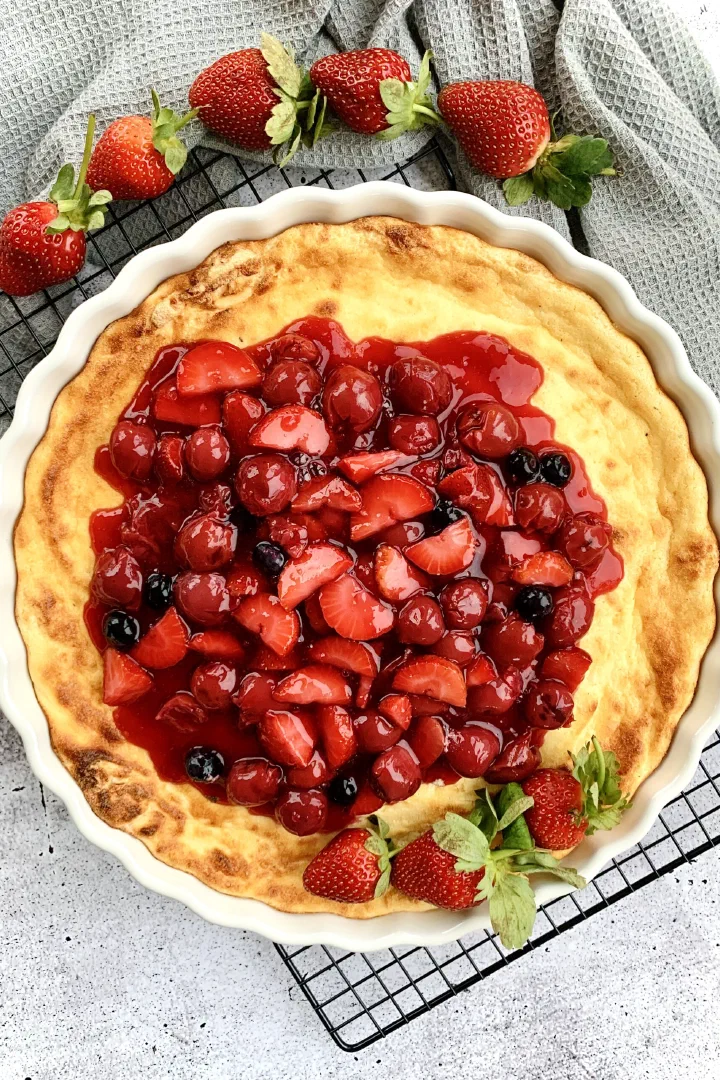 Quarkauflauf mit Beerengrütze ohne Zucker