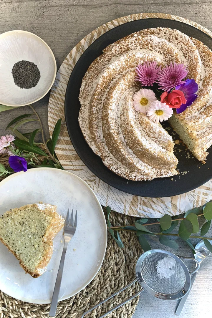 Zitronen-Mohnkuchen ohne Zucker