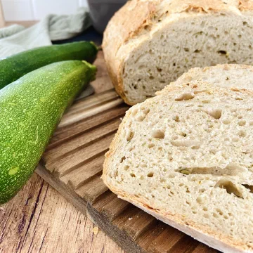 Zucchinibrot aus dem Ofenmeister – Rezept öffnen